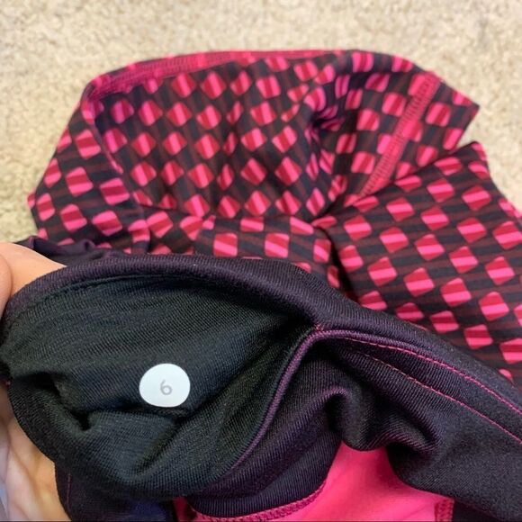 Lululemon Wunder Under Pant III *Full-On Luon
Deep Dive Dip Berry Rumble Black 6 - Picture 11 of 16